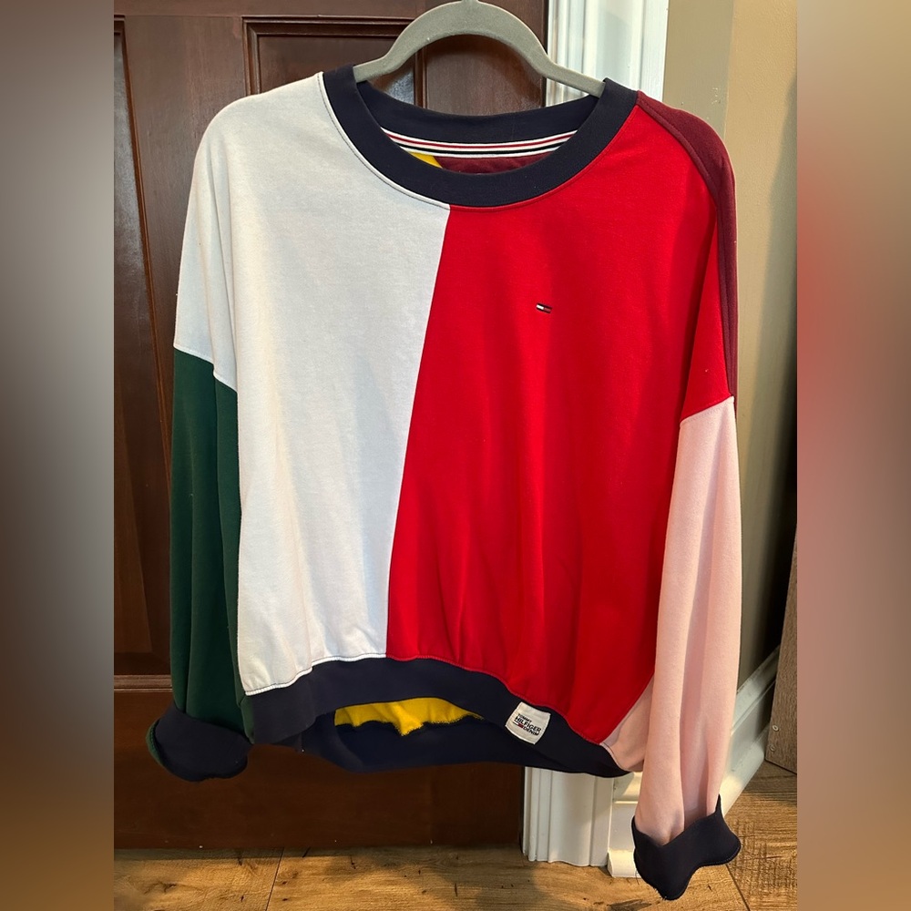 Tommy Hilfiger Multicolor Panel Sweatshirt
